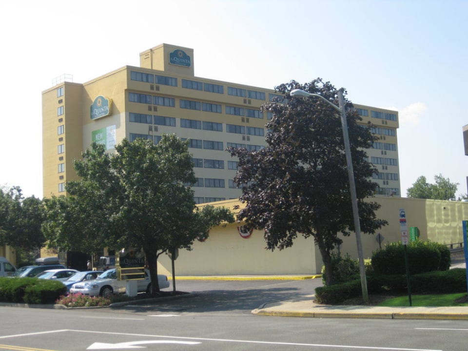 La Quinta Secaucus Hotel La Quinta Inn & Suites Secaucus