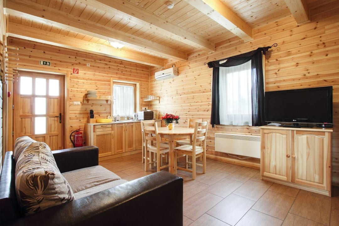 Wohnzimmer und Küche Family Panzió és Apartmanházak