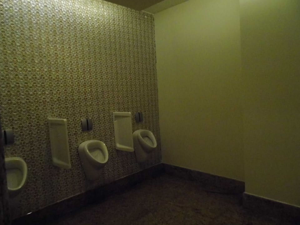 Herren-WC Royal Alhambra Palace