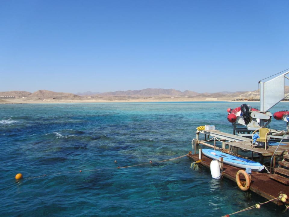 Steg mit Blick zur Bucht TUI MAGIC LIFE Kalawy