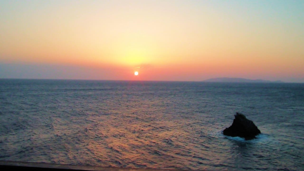 Balkonblick mit Sonnenaufgang Seaside A Lifestyle Resort