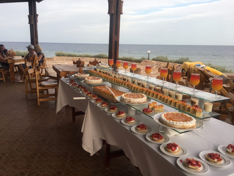 Gastro Three Corners Equinox Beach Resort