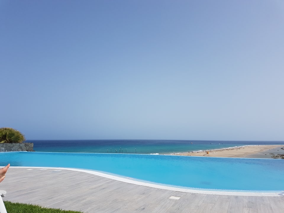 Pool Iberostar Waves Playa Gaviotas