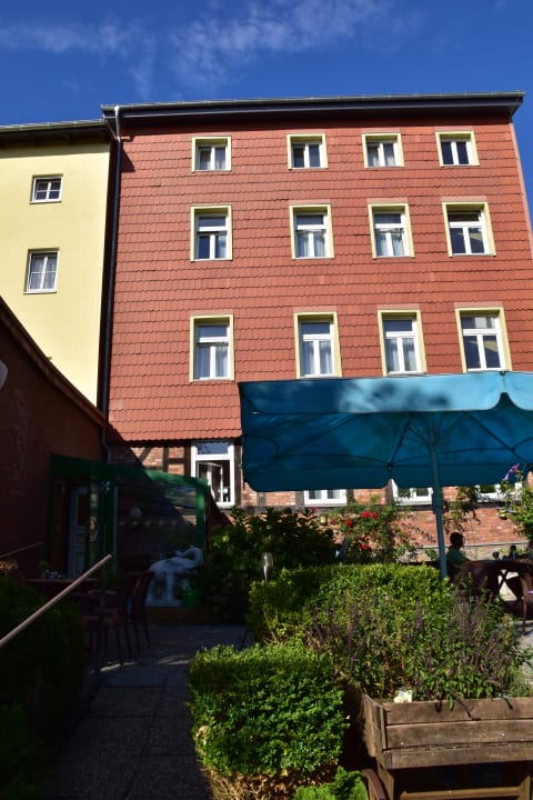 Gartenanlage Hotel Elefant