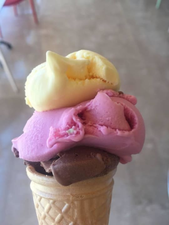Eis sehr lecker LRS Port River Hotel & Spa