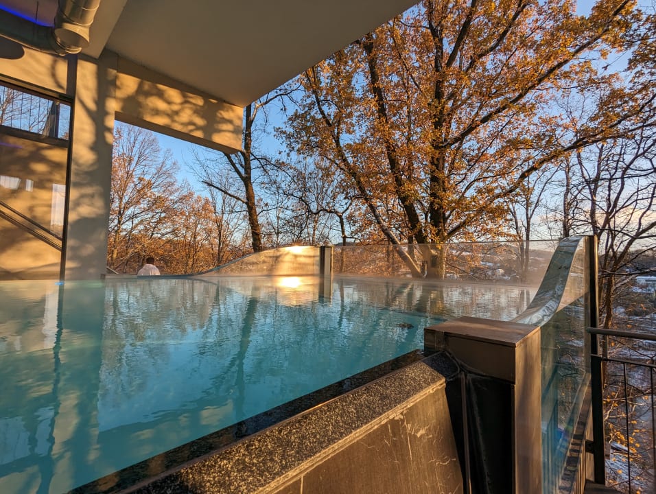 Pool HOTEL BEI SCHUMANN