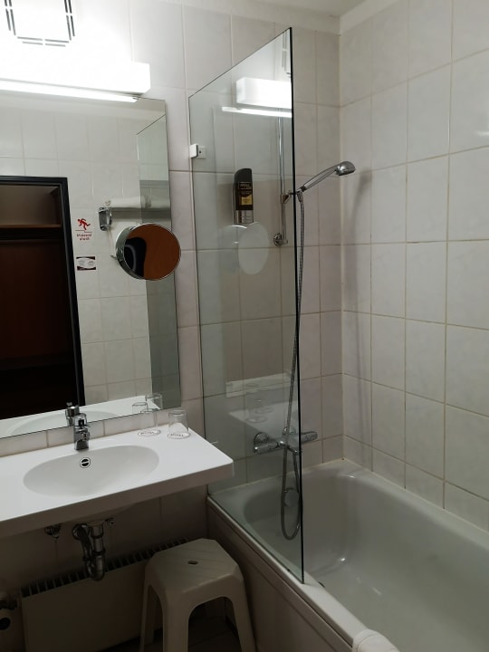 Zimmer Hotel Arvena Kongress