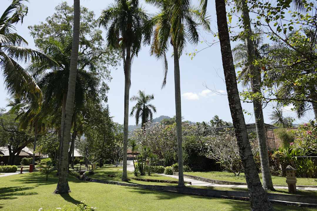 Gartenanlage Merumatta Senggigi Lombok