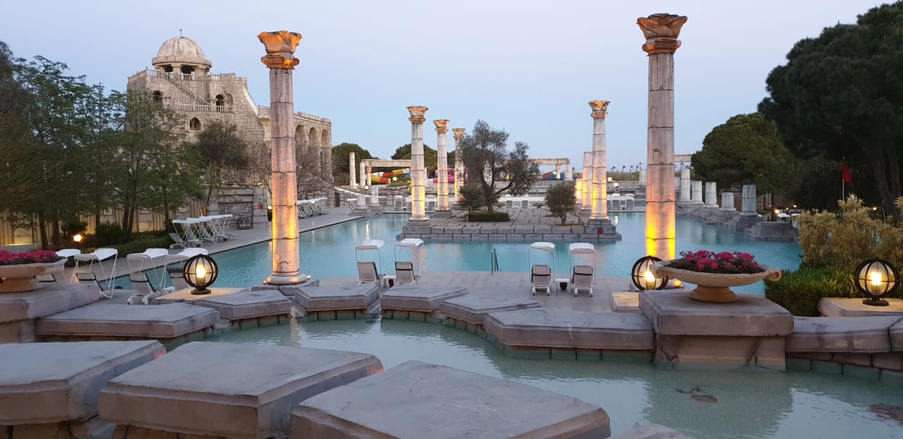 Pool Xanadu Resort Hotel