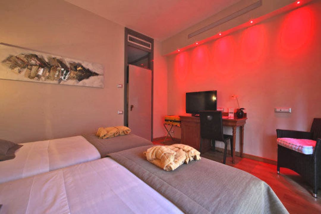 Doppia Elegance Hotel Terme Salvarola