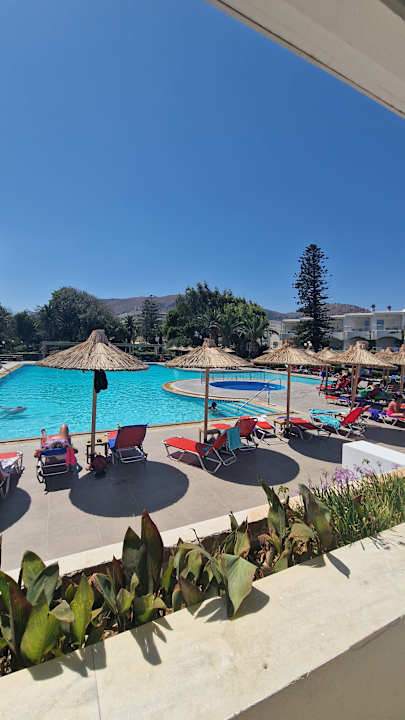 Pool Apollonia Beach Resort & Spa