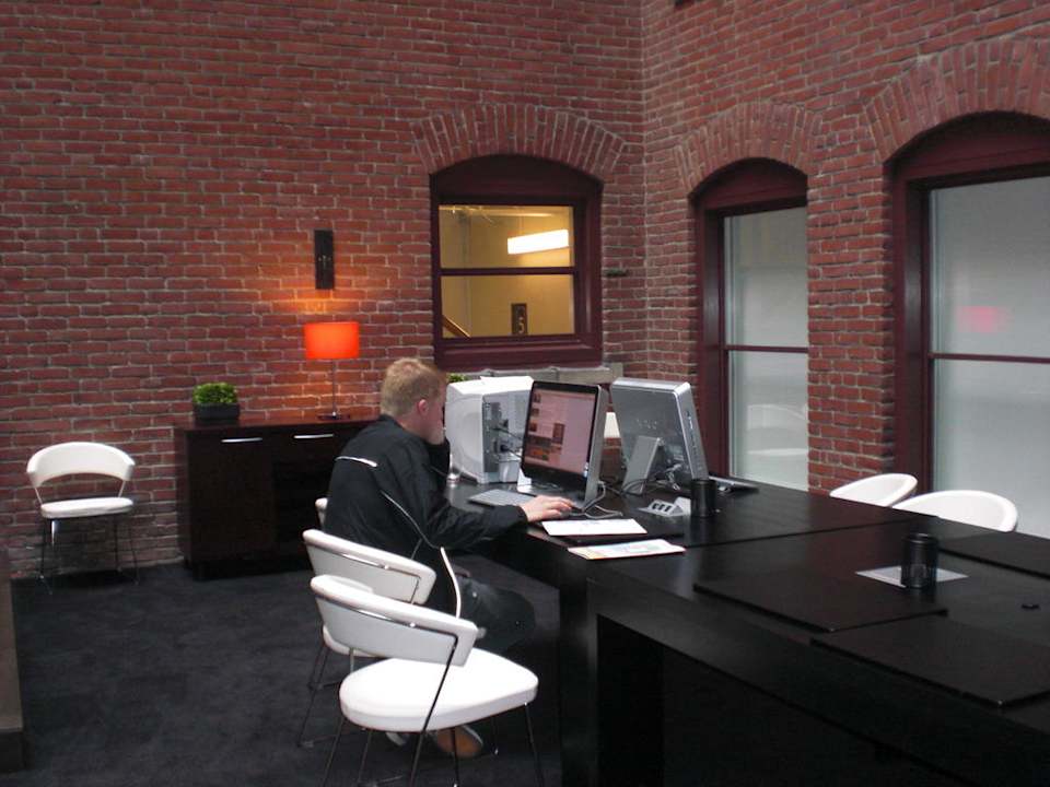 Computer in der Business Lounge Hotel Le Méridien Philadelphia