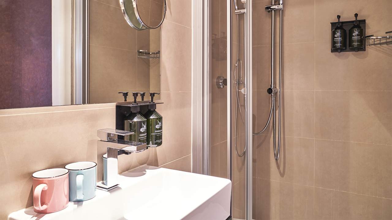 Zimmer Max Brown Hotel Museum Square, part of Sircle Collection