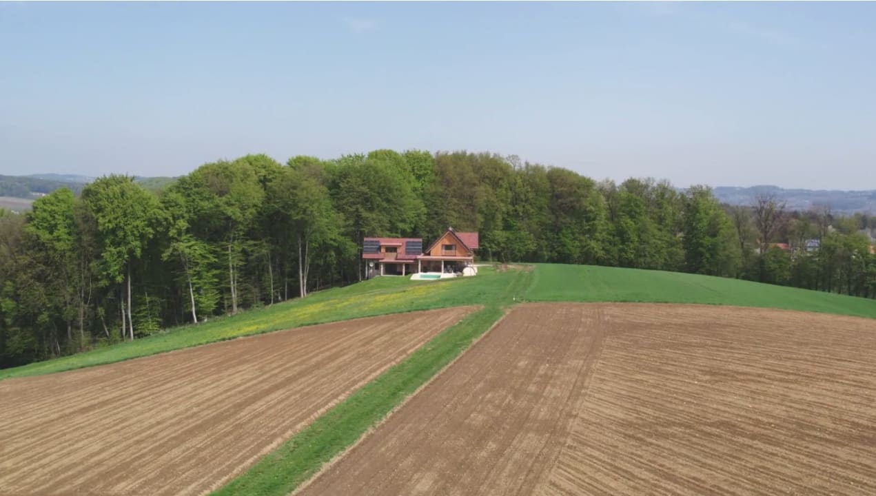 Außenansicht Landvilla Sinelia premium