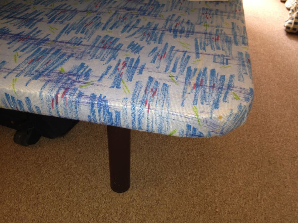 4 Sterne Bett, Rücken war am Arsch  Iberostar Waves Cristina