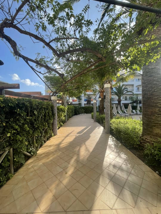 Gartenanlage VIVA Blue & Spa