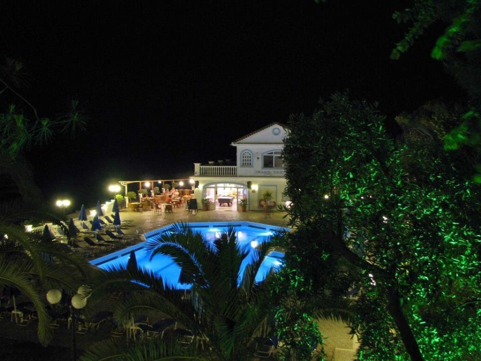 Poolbereich Alexandra Beach Resort & Spa