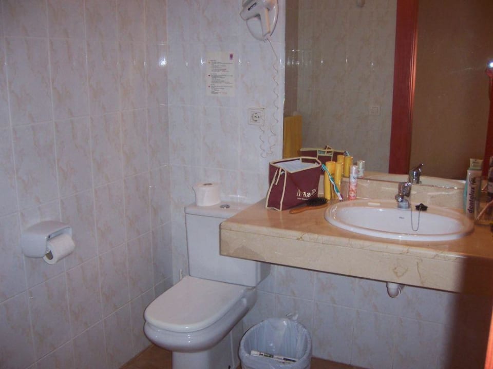 Das Badezimmer SBH Hotel Royal Monica