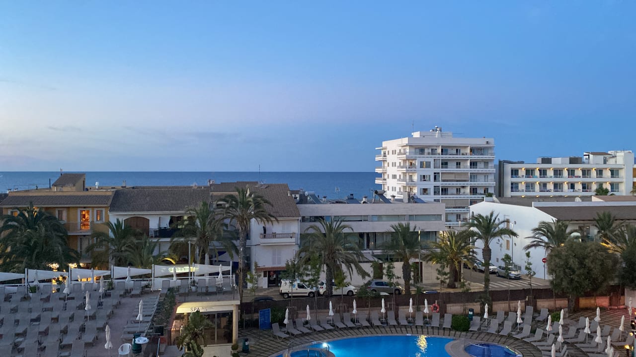 Außenansicht Caprice Janeiro Hotel & Spa