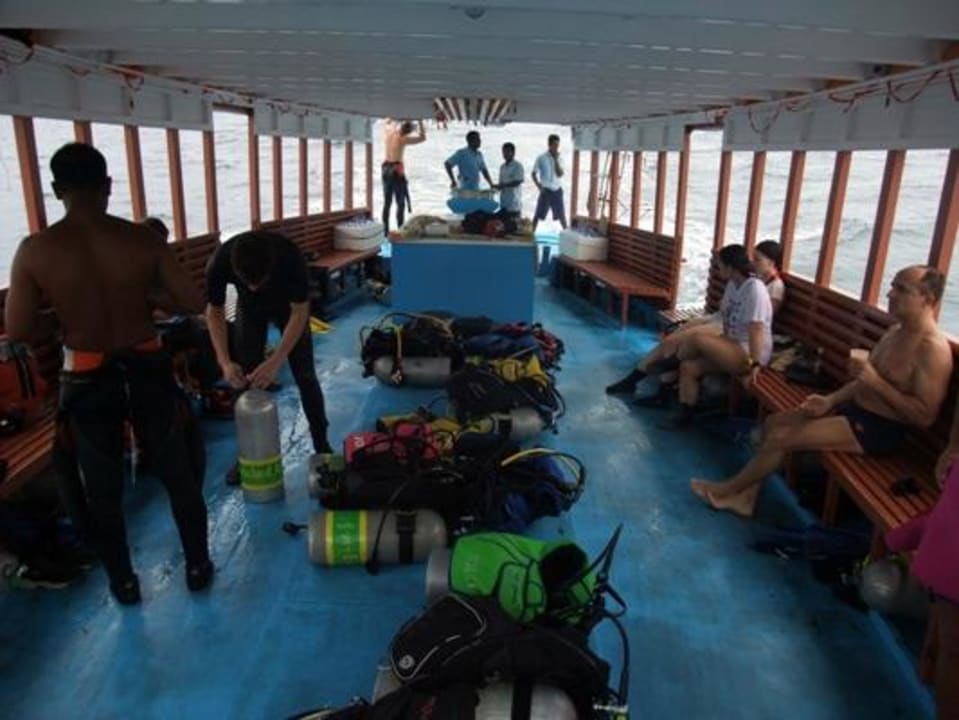 Bootstauchgang NH Collection Maldives Reethi Resort