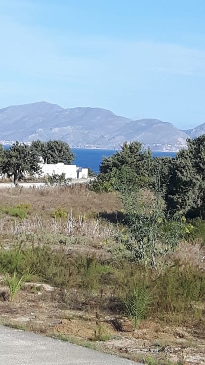 Strand Hotel Kouros Palace