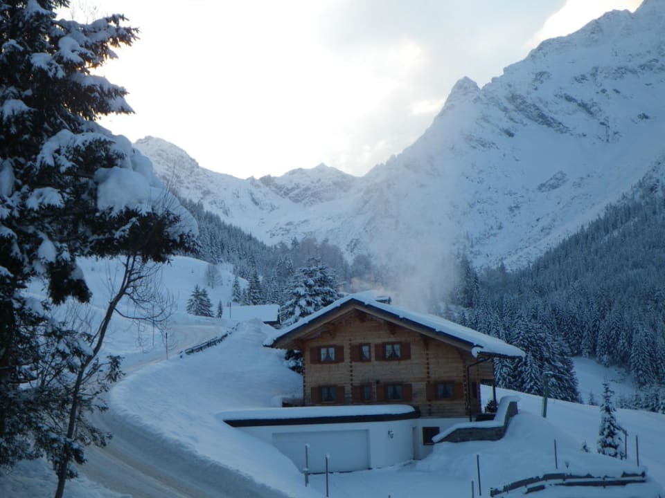 Blick nach links vom Balkon Gasthof Alpenblick