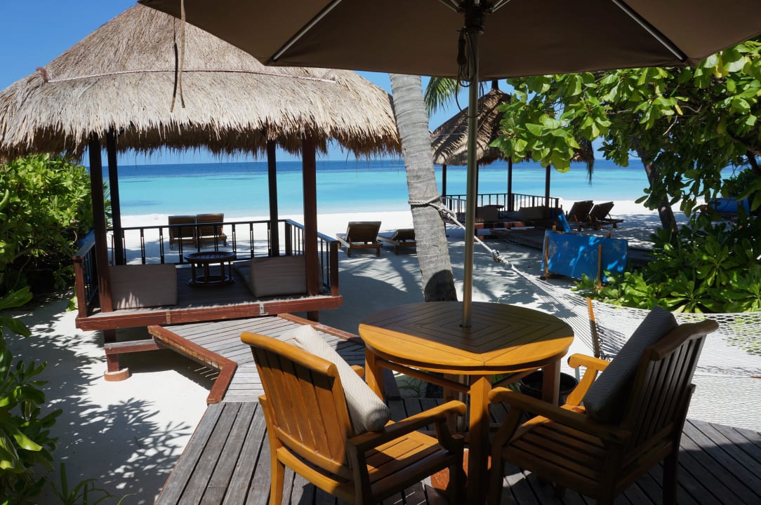 Privat-Terrasse Beachfront Banyan Tree Vabbinfaru