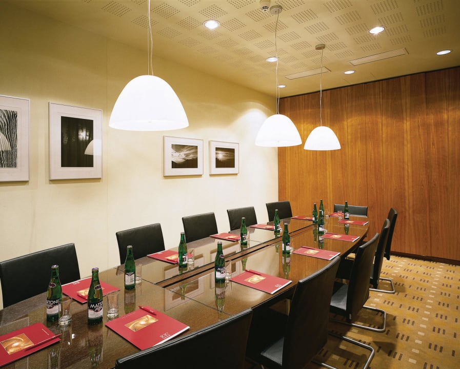Conference Room K+K Hotel Central