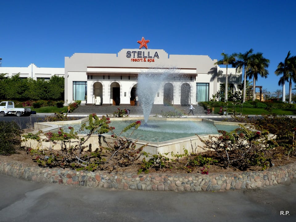 Eingang Stella Beach Resort & Spa Makadi Bay