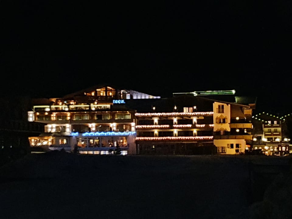 Außenansicht Das Karwendel - Ihr Wellness Zuhause am Achensee