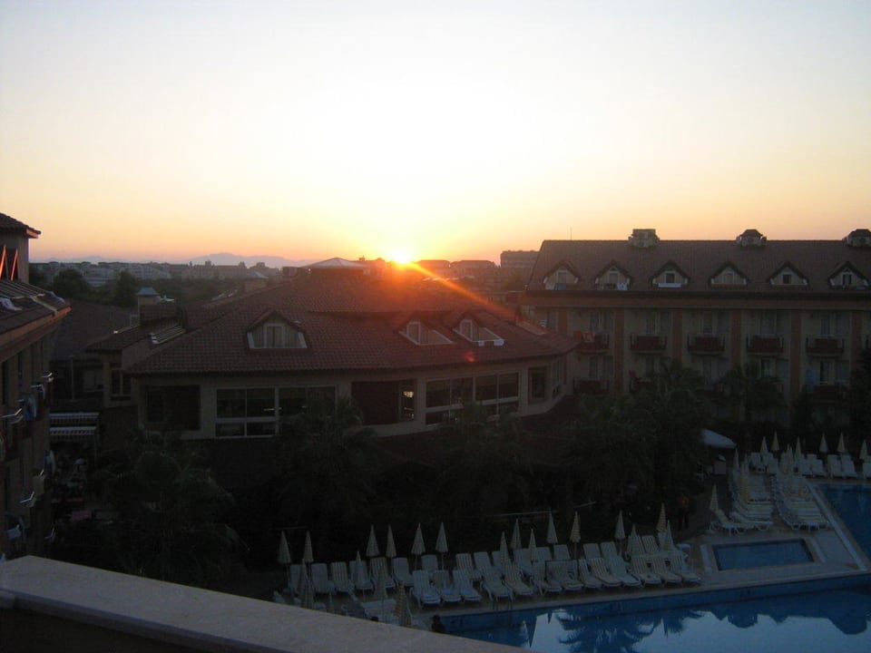 Sonnenaufgang  Hotel Orfeus Park