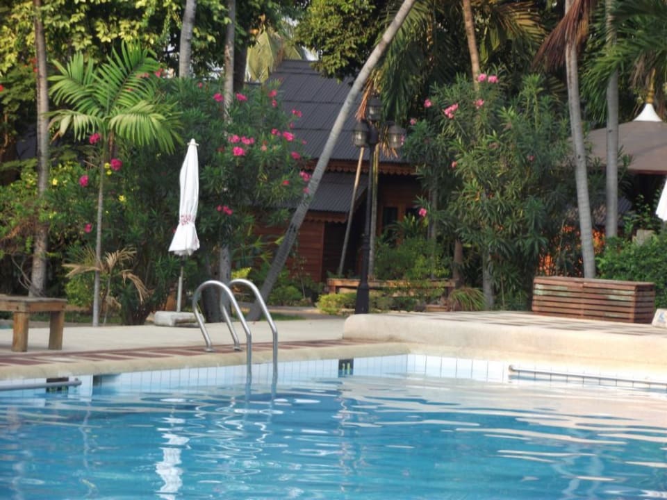 Resort im Resort? Basaya Beach Hotel & Resort