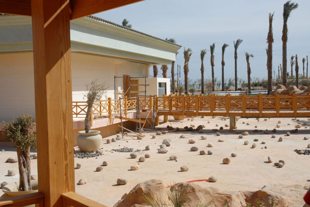 Futur... Tropitel Sahl Hasheesh