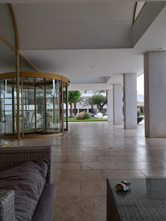 Lobby CM Playa del Moro