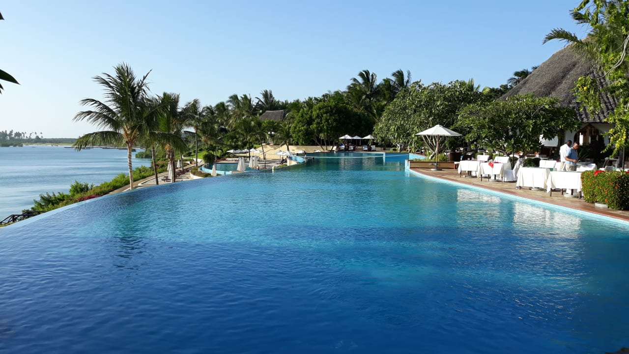 Pool Sea Cliff Resort & Spa