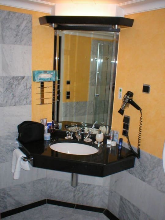 Badezimmer Hotel NEWBERLIN