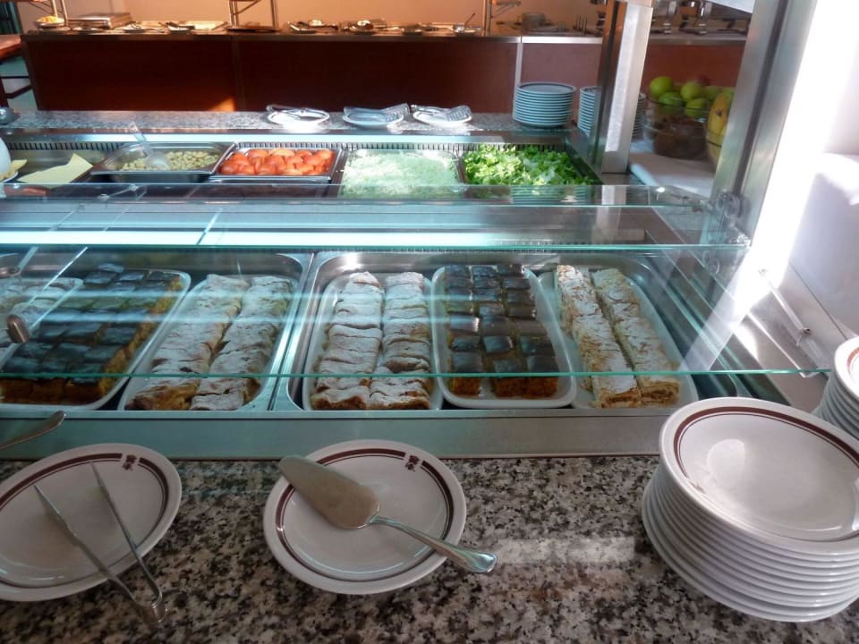 "Viel Süßes zum Dessert" Hotel Lero (Dubrovnik) • HolidayCheck