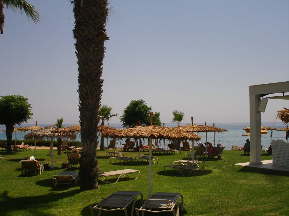 Super saubere Anlage Pernera Beach Hotel