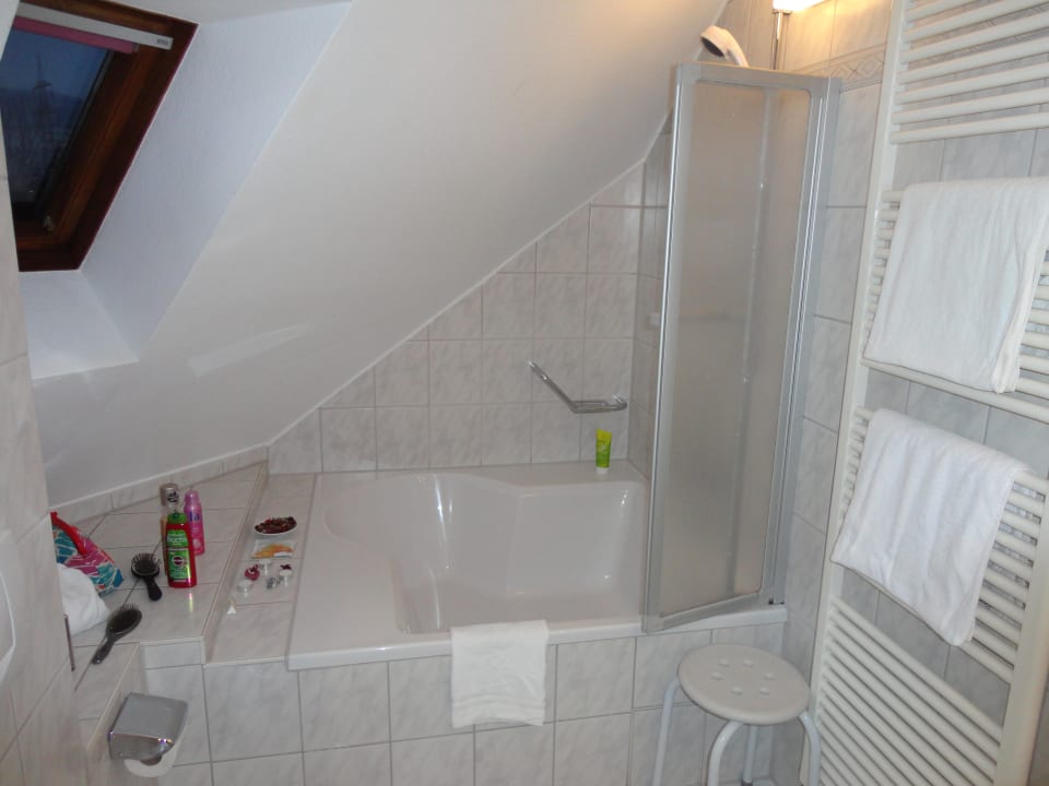 Eckzimmer 1. OG Hotel Goldener Adler