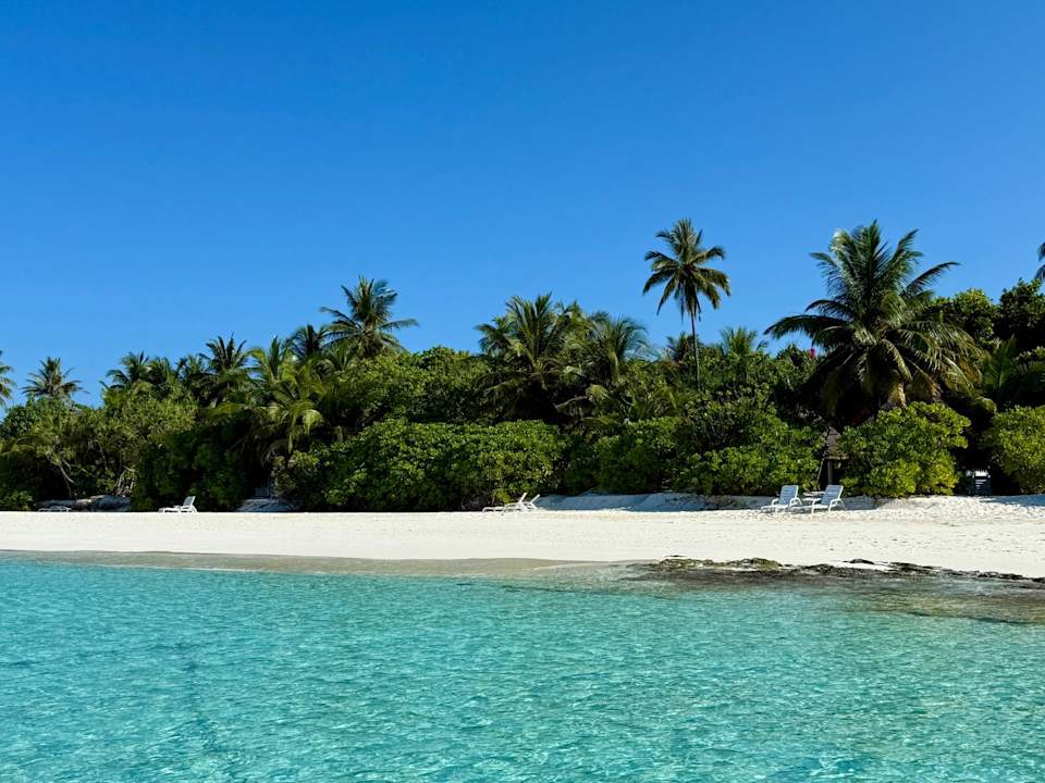 Strand Angaga Island Resort