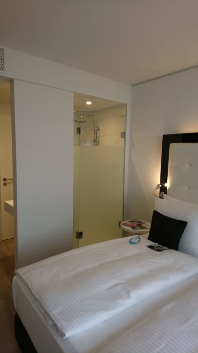 Zimmer INNSiDE by Melia Aachen