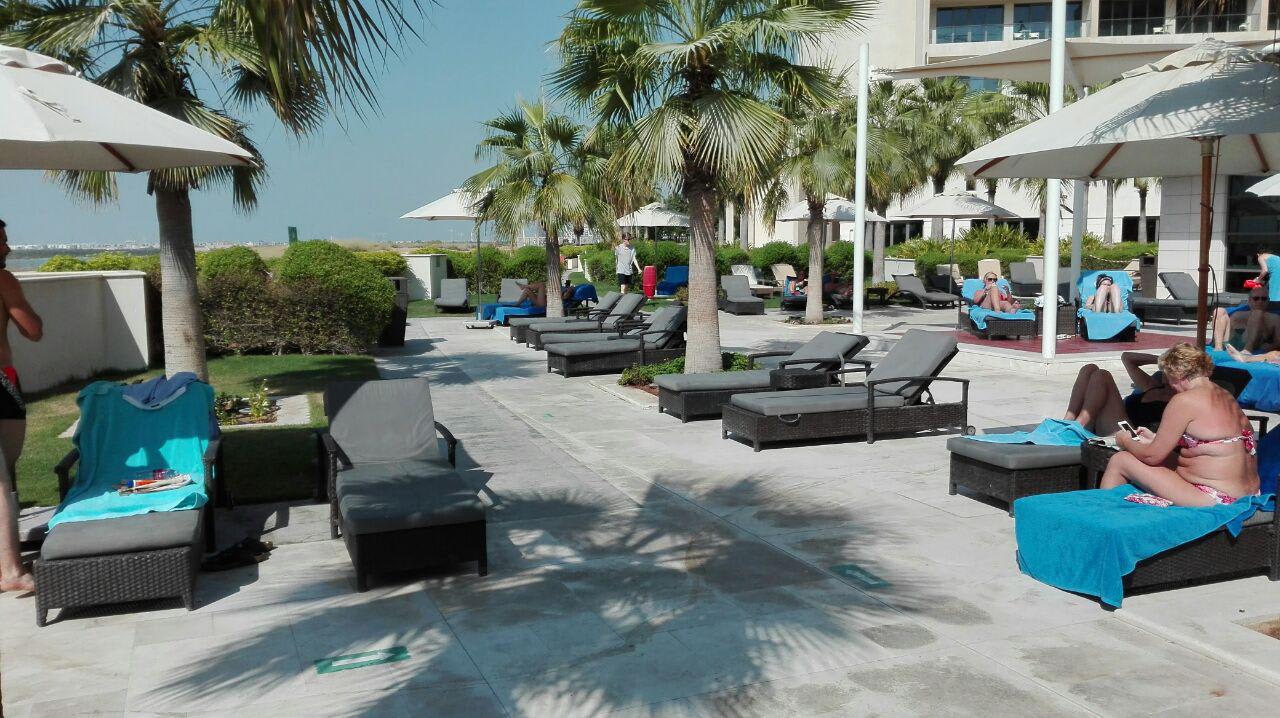Gartenanlage Crowne Plaza Hotel Yas Island