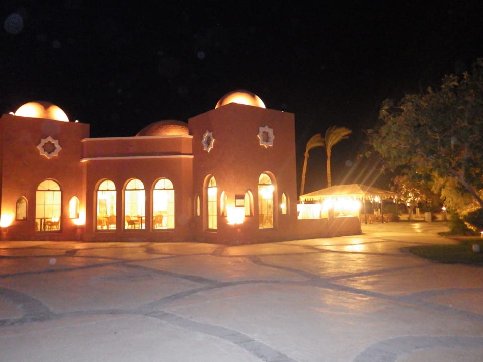 Wonderful Lagoon restaurent. Grand Makadi