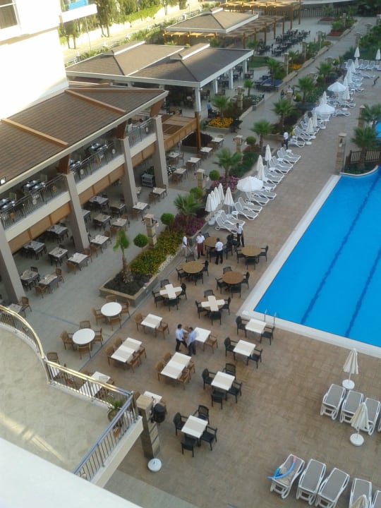 Knappe Plätze Dizalya Palm Garden