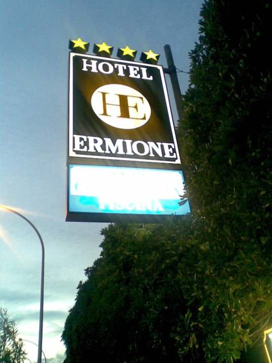 Hotelschild Hotel Ermione