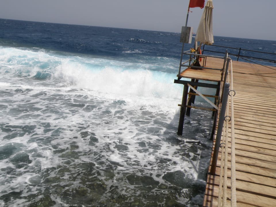 Pomost Three Corners Sea Beach Resort