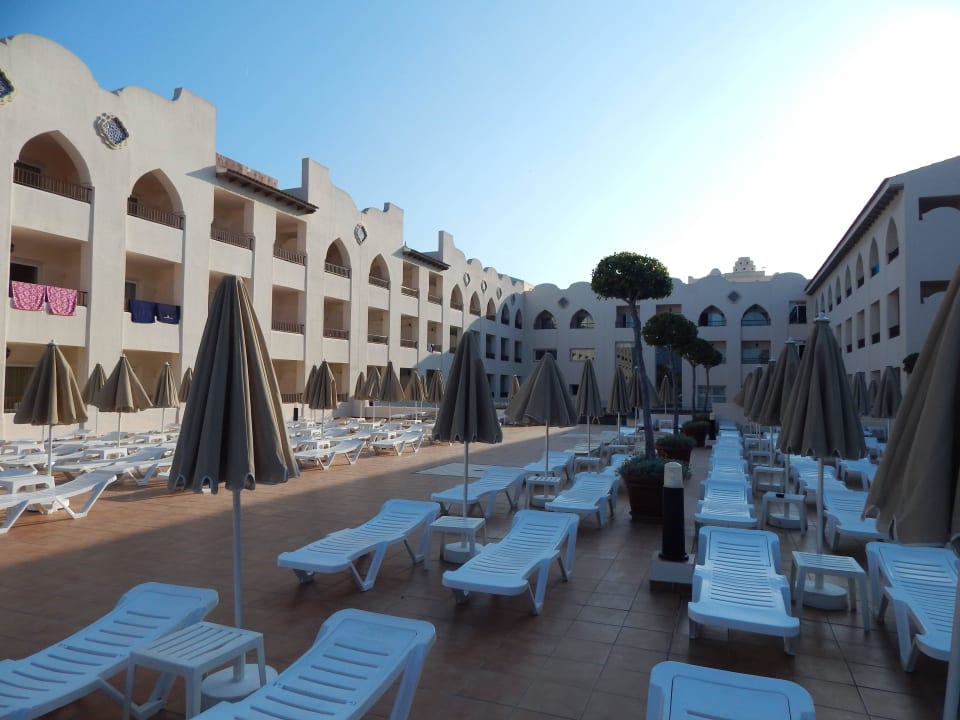Liegeflächen Mac Puerto Marina Benalmádena