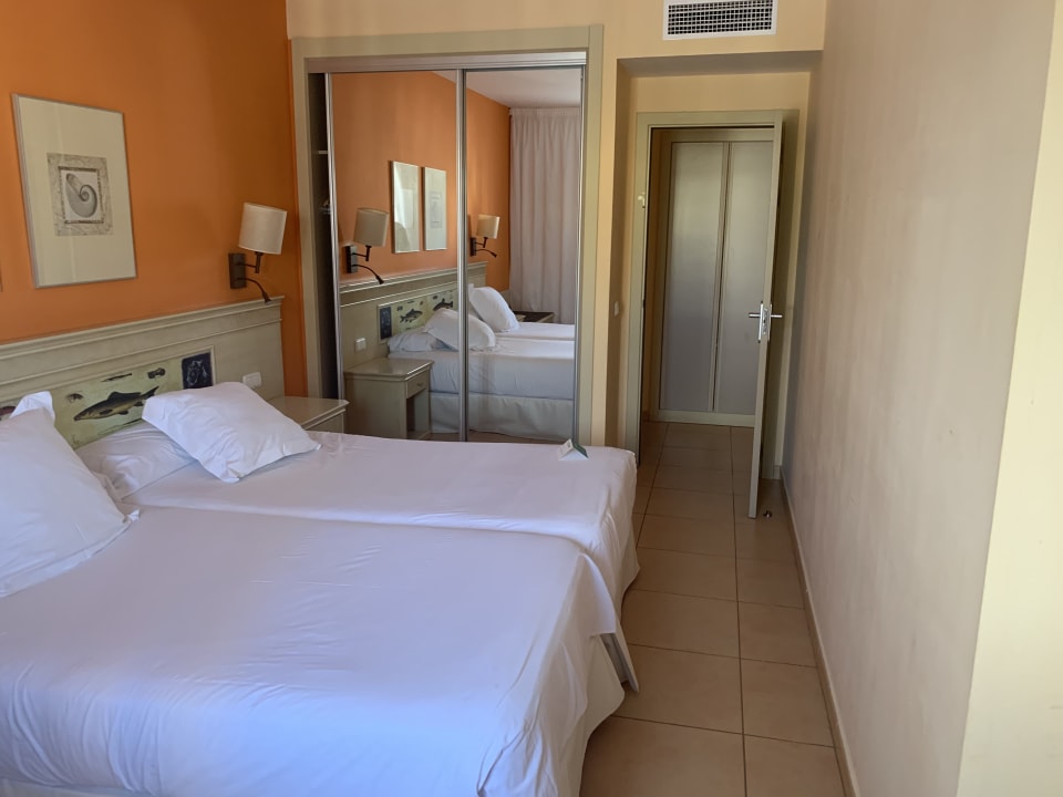 Zimmer Iberostar Waves Gaviotas Park