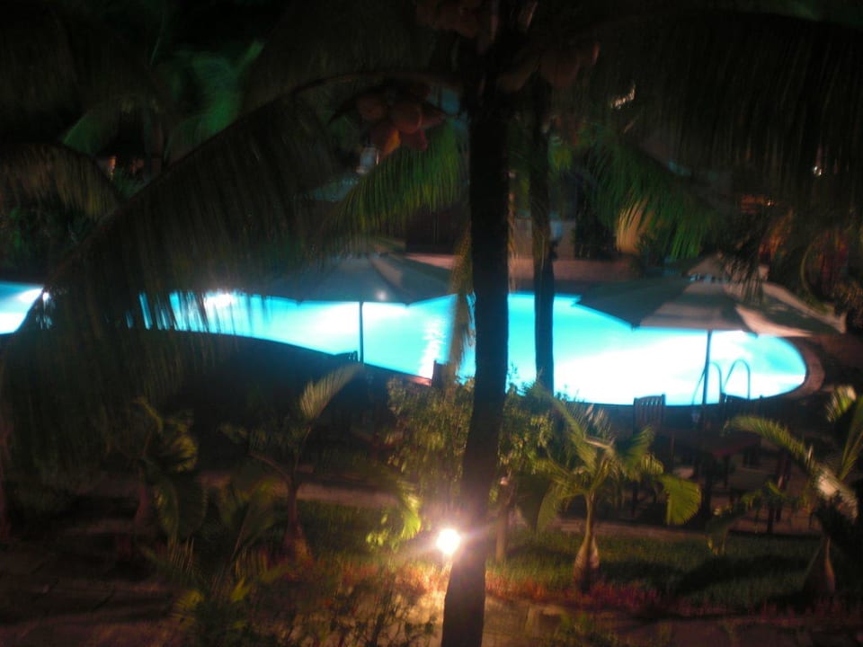 Blick von unserem Zimmer bei Nacht Veranda Palmar Beach Hotel