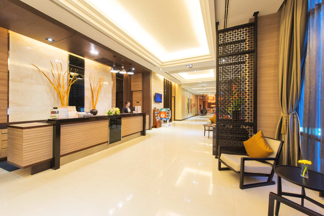 Lobby Mida Hotel Ngamwongwan